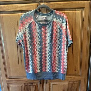 LuLaRoe Red, Blue, White Star Stripe Short Sleeve Top